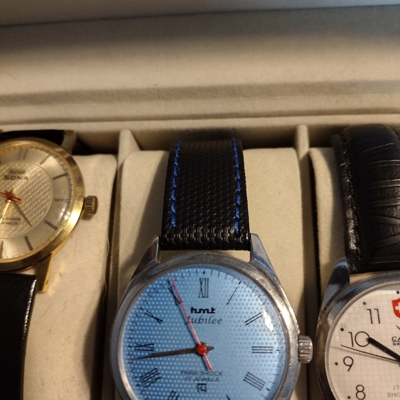 Watch bundle - Picture 3 of 7